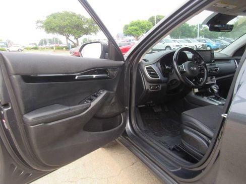 Used 2021 Kia Seltos S image 15