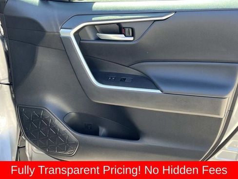 Used 2025 Toyota RAV4 XLE w/ Convenience Package AWD/4WD image 21