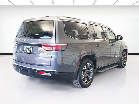 Used 2024 Jeep Wagoneer Series III image 4