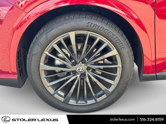 Certified 2025 Lexus RX 350 Premium AWD/4WD image 10