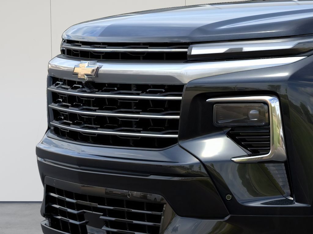 New 2025 Chevrolet Traverse High Country w/ LPO, Floor Liner Package FWD image 13