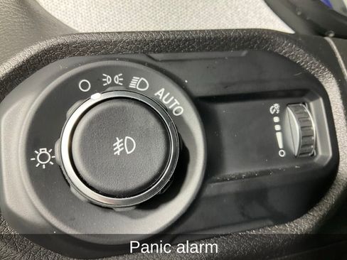 Certified 2025 Jeep Wrangler Willys image 27