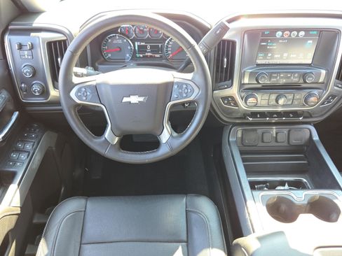 Used 2018 Chevrolet Silverado 1500 LTZ Z71 w/ Centennial Edition image 13