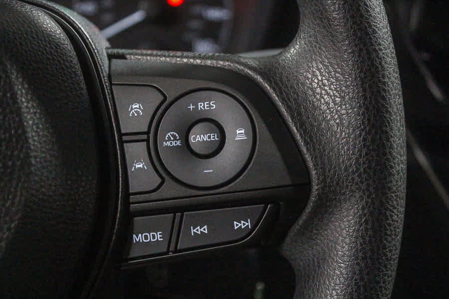 Used 2024 Toyota Corolla LE FWD image 25
