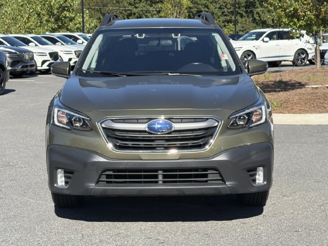 Used 2022 Subaru Outback Premium AWD/4WD image 2