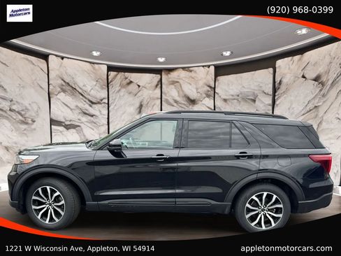 Used 2020 Ford Explorer ST AWD/4WD image 3