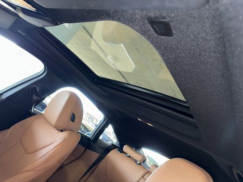 Certified 2025 BMW 430i xDrive w/ Premium Package image 32