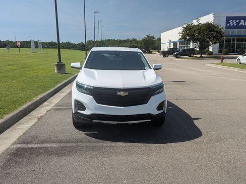 Used 2024 Chevrolet Equinox LT AWD/4WD image 8