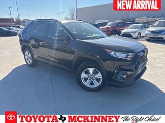 Used 2021 Toyota RAV4 XLE video 1