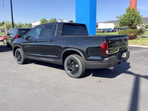 New 2026 Honda Ridgeline Black Edition image 4