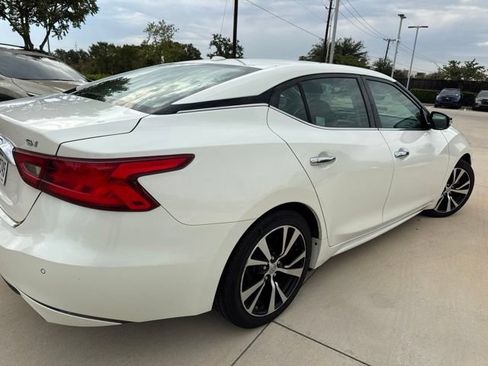 Used 2018 Nissan Maxima 3.5 SV FWD image 3