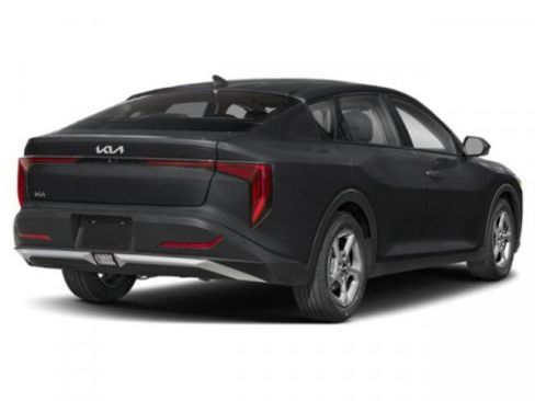New 2026 Kia K4 LXS image 2