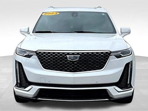 Used 2023 Cadillac XT6 Luxury AWD/4WD image 2
