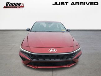 Certified 2025 Hyundai Elantra Sport video 2