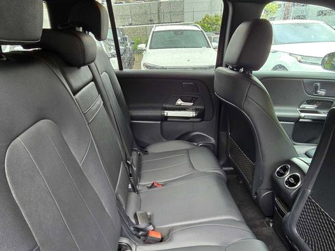 Used 2024 Mercedes-Benz EQB 250+ image 12