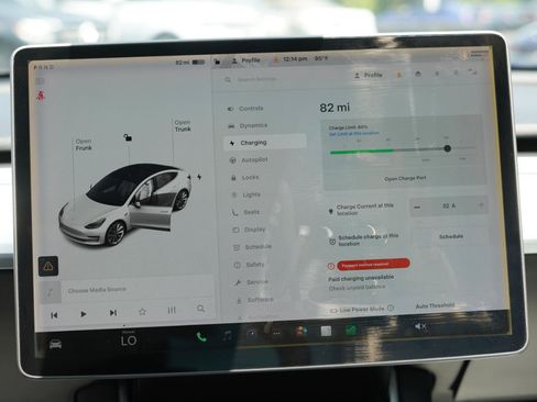 Used 2020 Tesla Model 3 Standard Range RWD image 13