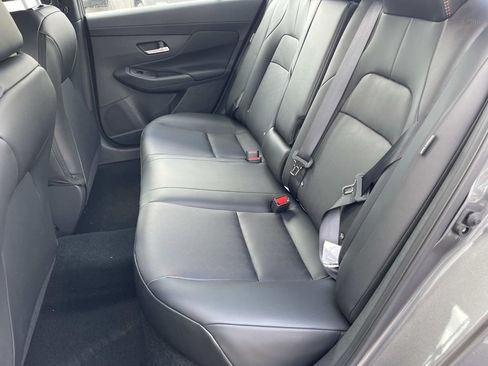 New 2026 Nissan Sentra SR w/ SR Premium Package FWD image 17