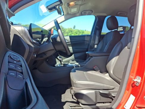 Used 2024 Buick Encore GX Sport Touring AWD/4WD image 13