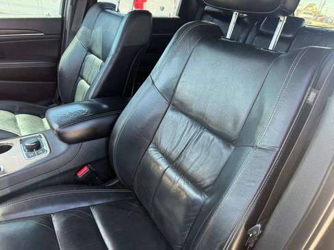 Used 2014 Jeep Grand Cherokee Limited AWD/4WD image 29