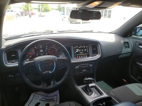 Used 2022 Dodge Charger SXT w/ Blacktop Package AWD/4WD image 29