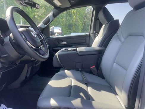 New 2026 RAM 1500 Tradesman AWD/4WD image 24