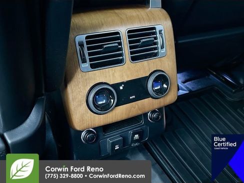 Used 2020 Land Rover Range Rover HSE image 30