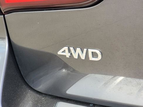 Used 2024 INFINITI QX80 Sensory image 11