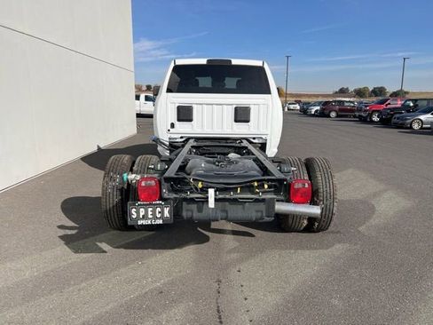 New 2025 RAM 3500 Tradesman image 17