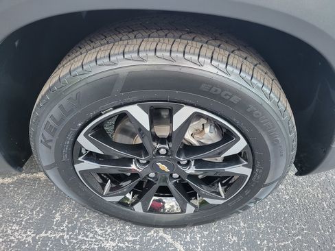 Certified 2022 Chevrolet TrailBlazer LT w/ Confidence II Package FWD image 36