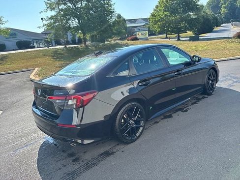 Used 2025 Honda Civic Sport image 8