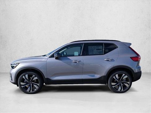 New 2026 Volvo XC40 B5 Ultra w/ Climate Package AWD/4WD image 10