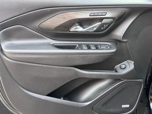 Used 2018 GMC Terrain SLT w/ Preferred Package image 27