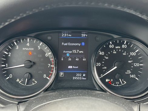 Certified 2019 Nissan Rogue SV w/ Premium Package image 25