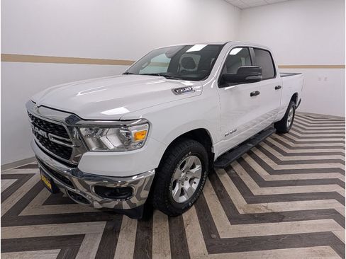 Used 2023 RAM 1500 Big Horn AWD/4WD image 1