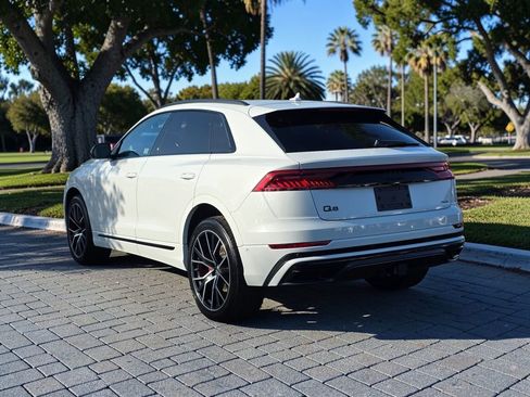 Used 2023 Audi Q8 Premium Plus image 6
