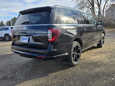Used 2022 Ford Expedition Max Limited image 6