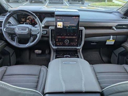 Used 2026 GMC Yukon Denali Ultimate w/ LPO, Floor Liner Package image 16