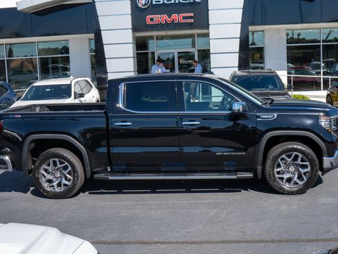 New 2026 GMC Sierra 1500 SLT w/ SLT Premium Plus Package image 2