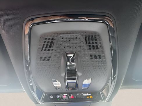 Used 2024 Cadillac Lyriq Sport AWD/4WD image 27