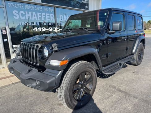 Used 2021 Jeep Wrangler Unlimited Sport AWD/4WD image 2