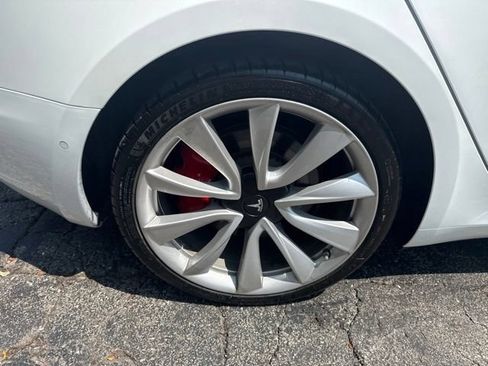 Used 2019 Tesla Model 3 Performance AWD/4WD image 18