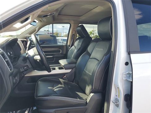 Used 2019 RAM 2500 Laramie image 15