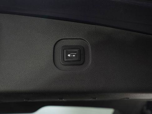 Used 2015 Chevrolet Equinox LTZ image 20