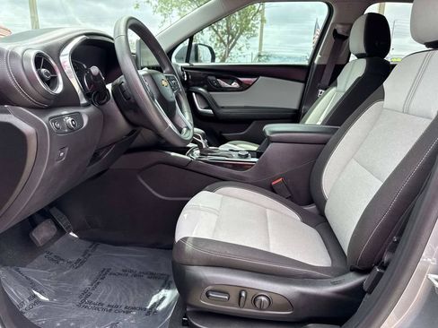 Used 2023 Chevrolet Blazer LT FWD image 20