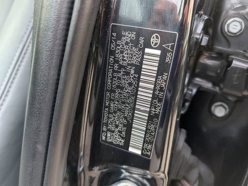 Used 2014 Toyota Prius C Four image 24