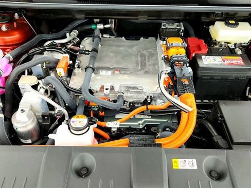 Used 2026 Toyota C-HR AWD/4WD image 24