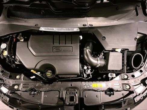 Certified 2024 Land Rover Range Rover Evoque S image 9