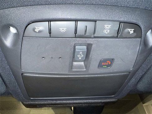 Used 2022 INFINITI Q50 Sensory image 26