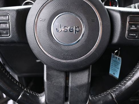 Used 2016 Jeep Wrangler Unlimited Sport w/ Quick Order Package 24S AWD/4WD image 25