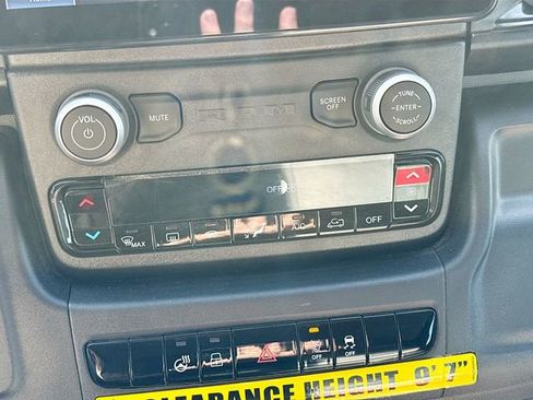 Used 2024 RAM ProMaster 3500 image 15